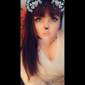 Meet your Posher, Candace